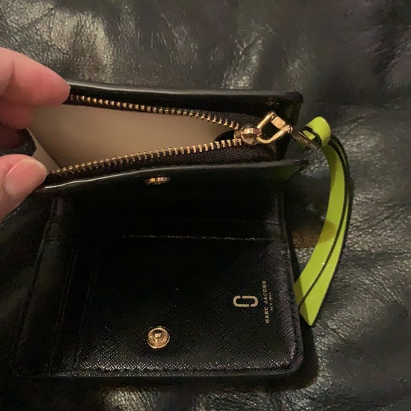 Wallet - Picture 3 of 5